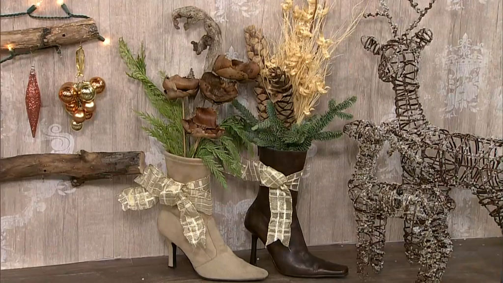 Cityline Guest Designer Celia Alida Rutte Shows How to Make a Wall Mounted Christmas Tree